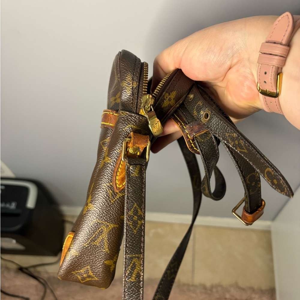 Louis Vuitton LV Monogram Danube - Picture 4 of 8